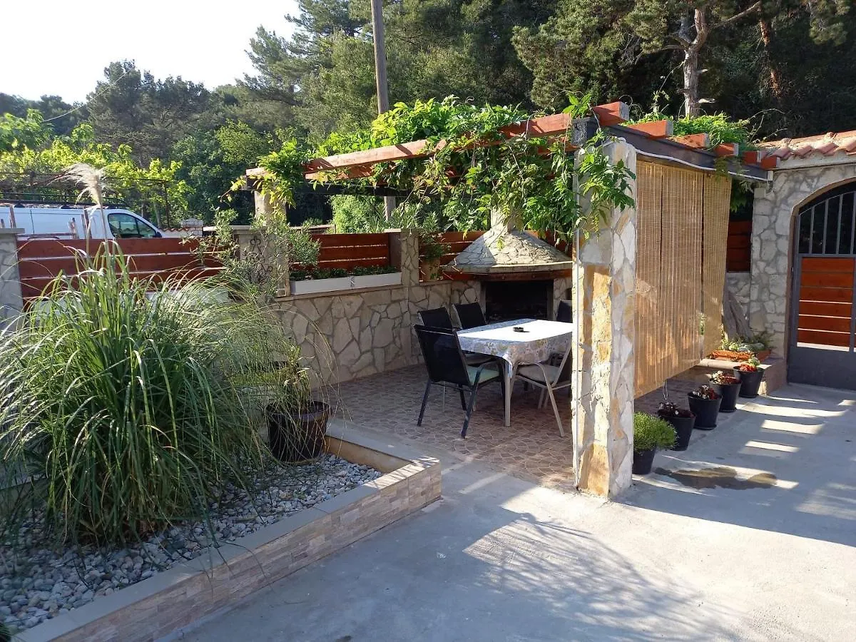 Apartmani Alma Pola