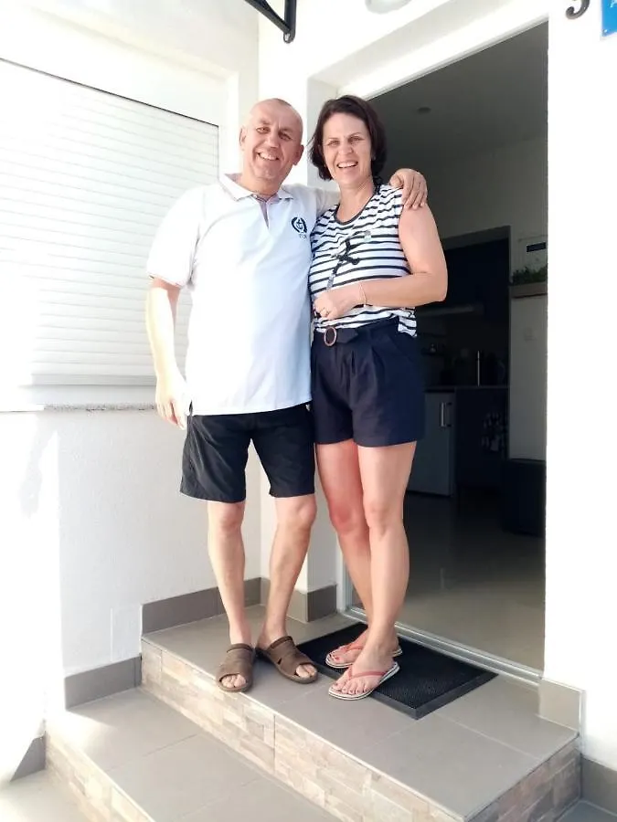 Apartmani Alma Pola