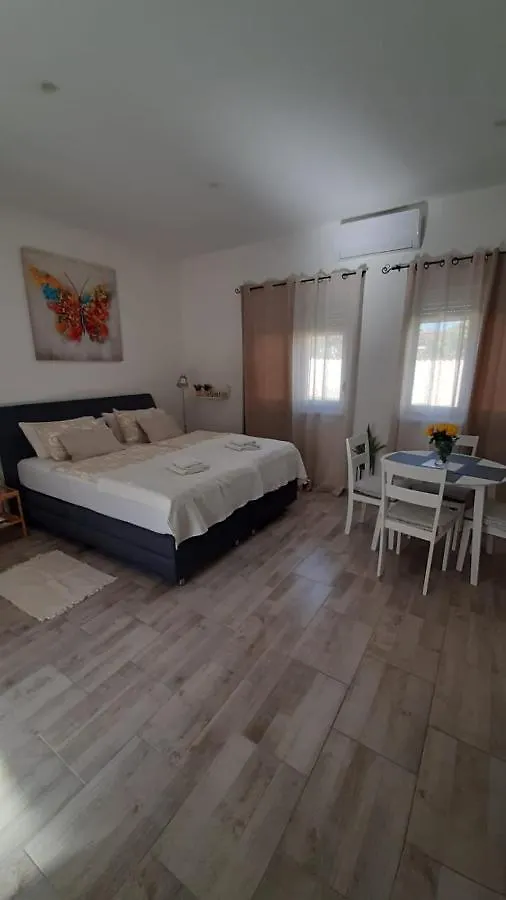 Apartmani Alma Pola