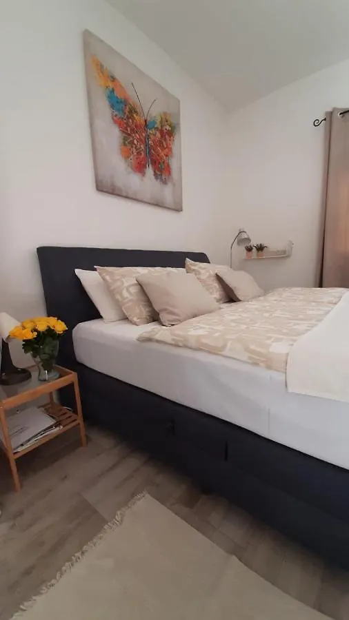 Apartmani Alma Pola