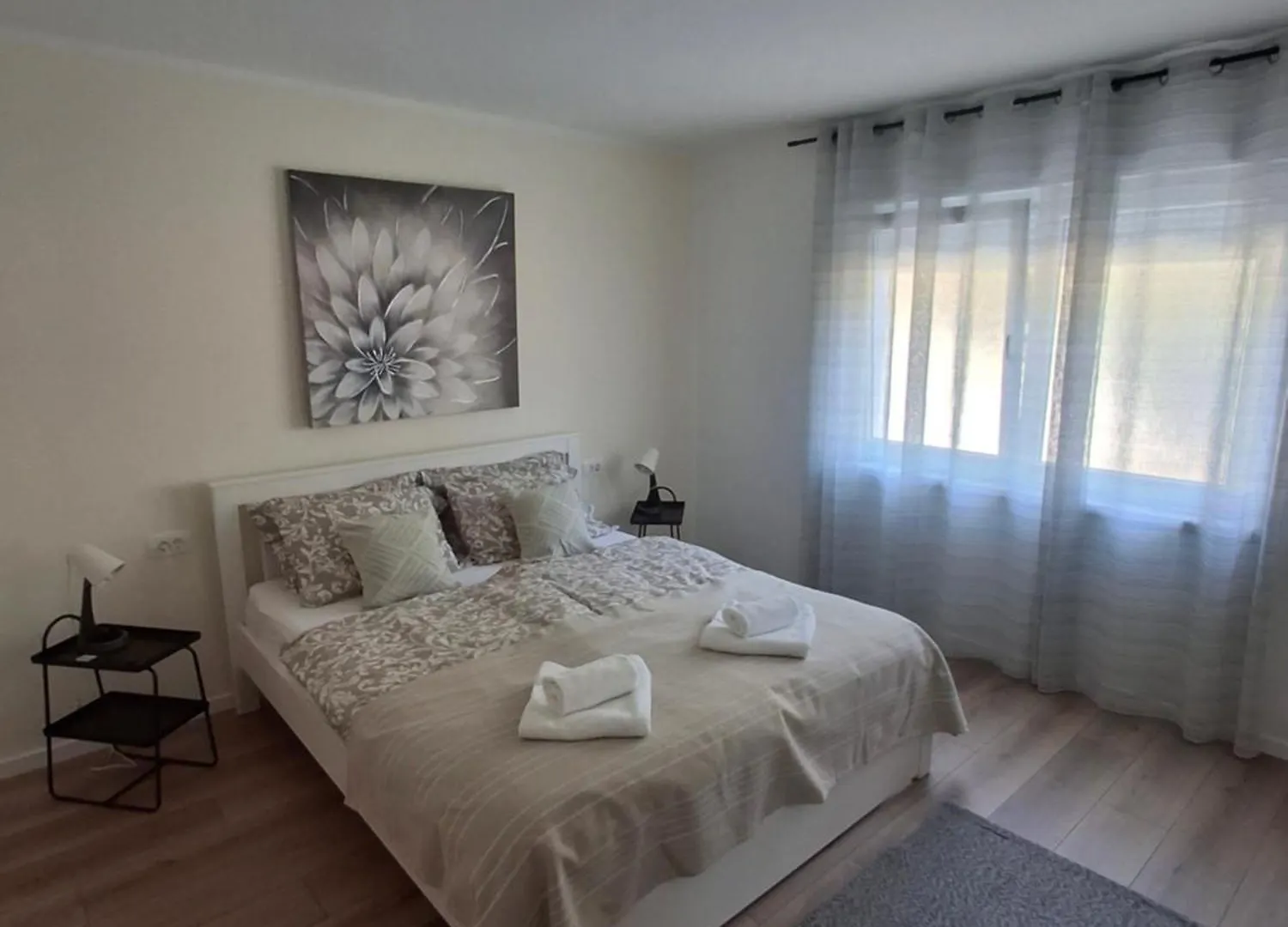 Apartmani Alma Pola